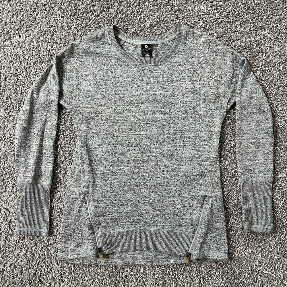 Active Life Long Sleeve with Zipper Accents
